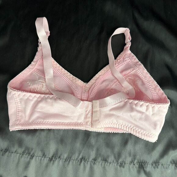 Pink Bra 36D No Underwire Soft Comfortable Fit With Embroidered Floral Grapes - Picture 6 of 9